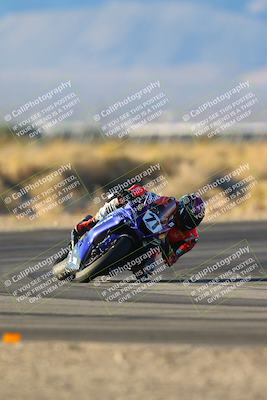 media/Dec-07-2024-CVMA (Sat) [[21c5f1ef85]]/Race 12-Supersport Middleweight/